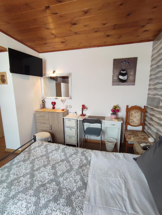 Snow White Castle Apartment 吉奥塔略 外观 照片
