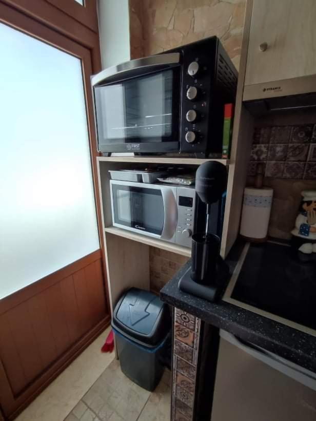 Snow White Castle Apartment 吉奥塔略 外观 照片