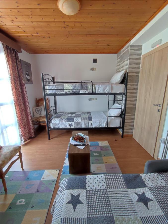Snow White Castle Apartment 吉奥塔略 外观 照片